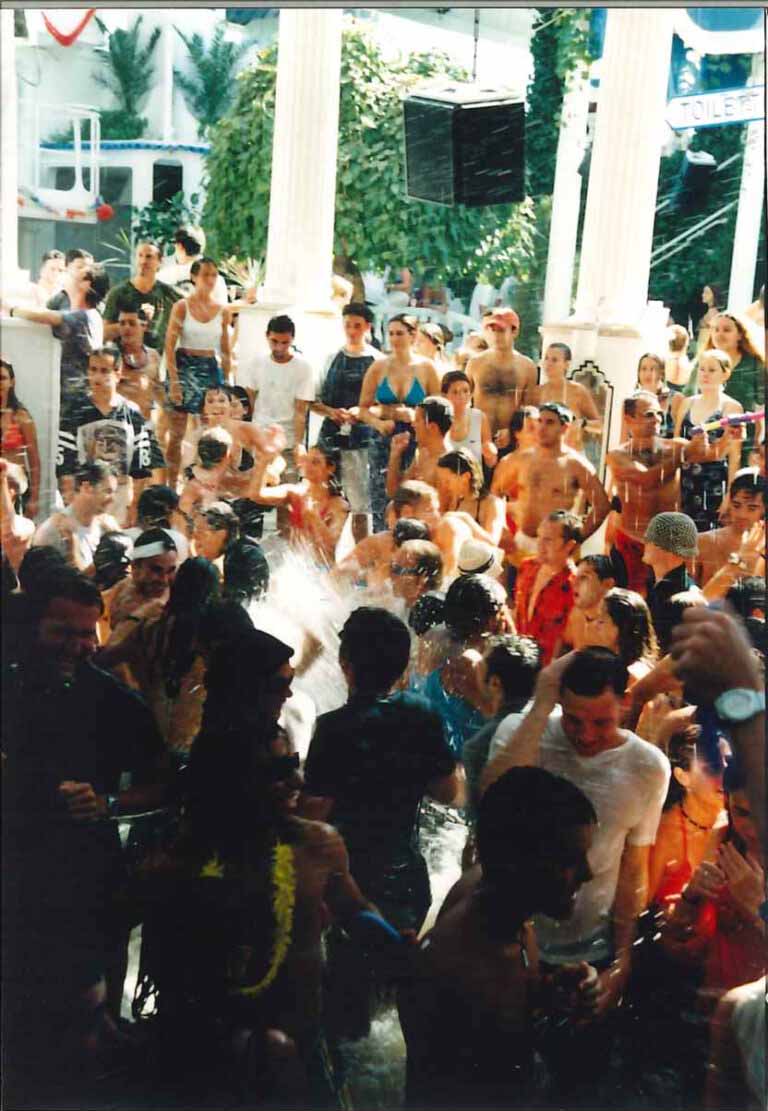 Discoteca Es Paradis. Finales de los 90 / discotecas
