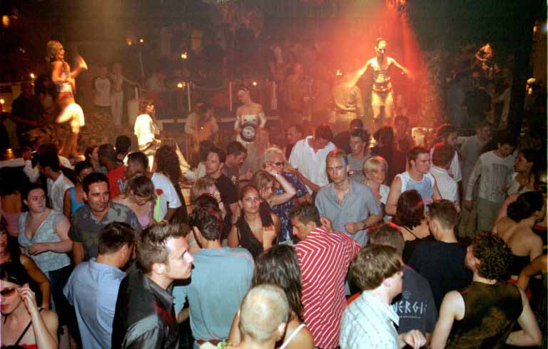 Pacha 2002