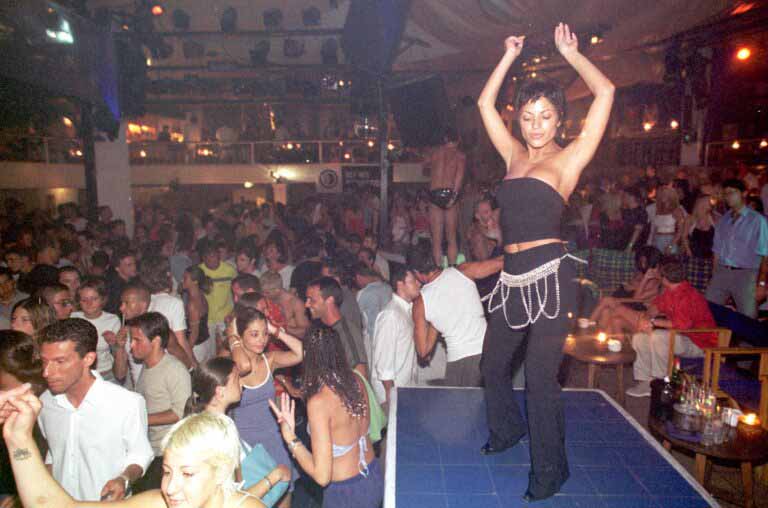 Pacha año 2000